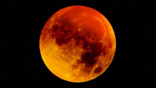 el-calendario-espacial-despide-el-mes-con-un-evento-clave:-la-luna-de-sangre-se-podra-ver-desde-argentina