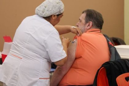 vacunas:-lanzan-un-mapa-para-ver-las-coberturas-y-las-dosis-distribuidas-en-las-provincias