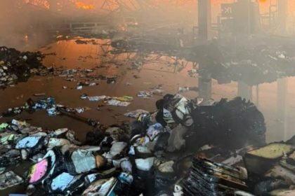 un-bombardeo-ruso-destruyo-ocho-millones-de-libros-en-ucrania
