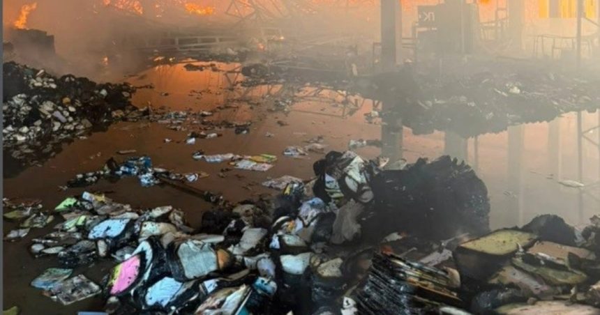 un-bombardeo-ruso-destruyo-ocho-millones-de-libros-en-ucrania