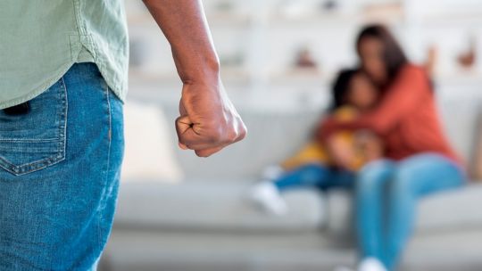 violencia-familiar-en-corrientes:-un-fallo-inedito-utiliza-el-costo-de-la-terapia-para-calcular-la-indemnizacion