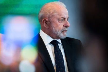 lula-wages-his-final-campaign-as-brazil’s-presidential-frontrunner