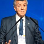 “empresas-han-cerrado-y-se-perdieron-puestos-de-trabajo,-pero-si-ese-es-el-precio-para-transformar-el-pais,-lo-acepto”:-fuerte-mensaje-del-presidente-de-la-camara-de-comercio