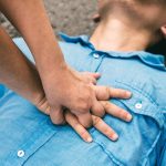 muerte-subita:-la-federacion-argentina-de-cardiologia-impulsa-la-ensenanza-de-rcp-desde-la-escuela