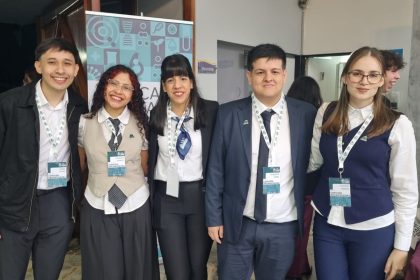 posadas-recibe-a-mas-de-600-estudiantes-en-el-viii-congreso-argentino-de-farmacia,-bioquimica-y-biotecnologia