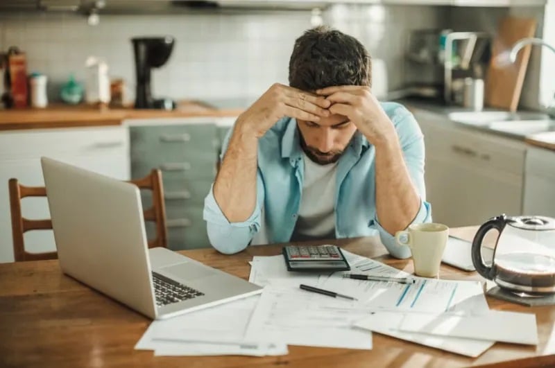 crece-la-morosidad-en-argentina-por-la-crisis:-mas-de-3,5-millones-de-personas-llevan-mas-de-un-ano-sin-pagar-sus-deudas