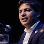 kicillof-suma-tension-con-eeuu.:-le-adjudico-a-la-empresa-china-huawei-la-provision-de-baterias-para-el-sistema-electrico-provincial