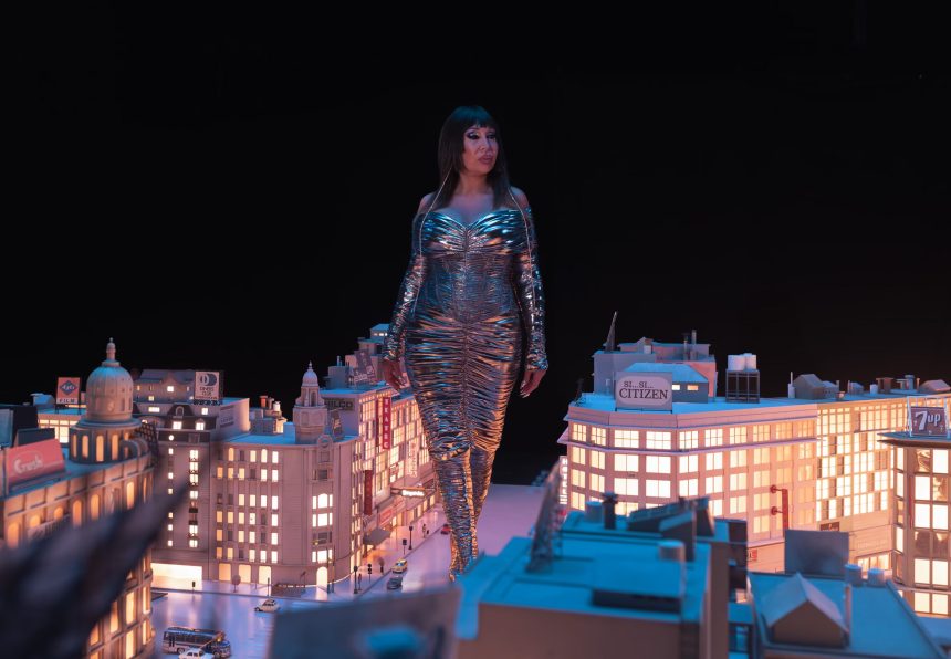who-is-moria-casan,-the-vedette-who-became-a-local-gay-icon-and-now-a-netflix-star