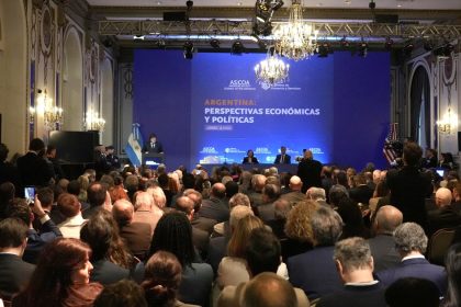 ¿como-llega-milei-a-las-elecciones-de-2027?,-la-pregunta-que-recorrio-los-pasillos-del-council