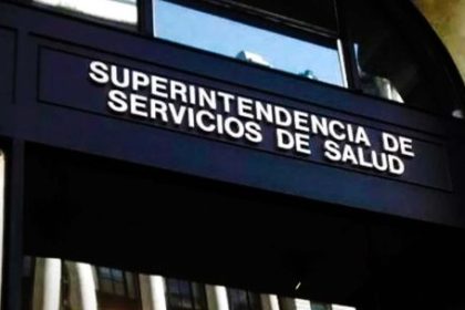 el-gobierno-dio-de-baja-a-18-prepagas-y-mutuales-del-registro-oficial:-cuales-son