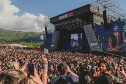 cosquin-rock-2027:-se-necesitan-casi-$2-millones-para-ver-a-tu-artista-favorito