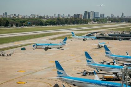 el-aeroparque-de-buenos-aires-cerrara-sus-puertas-por-obras:-cuanto-durara-y-que-pasara-con-los-vuelos