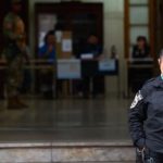 horror-en-avellaneda:-una-mujer-policia-mato-a-su-hija-y-luego-se-quito-la-vida