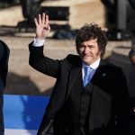 javier-milei-y-sus-medidas,-en-vivo:-a-que-hora-sera-el-discurso-del-presidente-en-la-bolsa-de-comercio-de-rosario