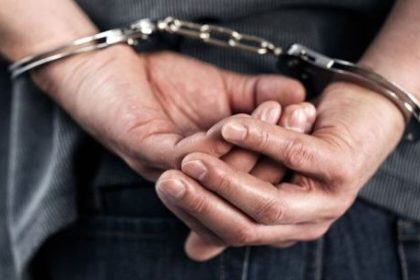 grooming-y-abuso-sexual-en-villa-maria-del-rio-seco:-detuvieron-a-un-nuevo-sospechoso-y-ya-son-12-los-arrestados