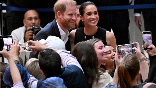 norman-powell-analizo-en-rdc-la-fascinacion-de-estados-unidos-por-la-realeza-britanica:-“los-grandes-medios-lo-tienen-en-su-primera-plana”