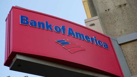bofa-ve-caida-del-dolar-si-el-plan-de-bessent-no-logra-contener-los-bonos