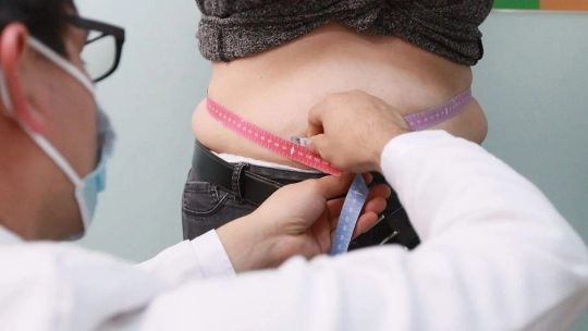 la-enfermedad-que-esta-a-la-vista-pero-no-se-ve:-dos-de-cada-tres-personas-con-obesidad-no-estan-diagnosticados