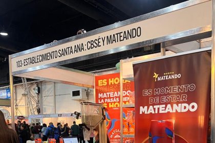 mateando,-la-yerba-producida-en-misiones-por-los-creadores-de-cbse,-gana-terreno-en-ferias-y-gondolas-del-pais