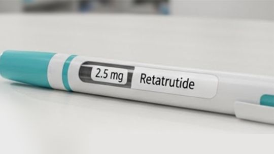 alerta-de-la-anmat-por-la-venta-ilegal-de-un-farmaco-experimental-para-adelgazar:-que-se-sabe-del-retatrutide-y-cuales-son-los-riesgos