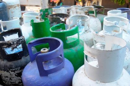 por-la-falta-de-gas-natural,-los-posadenos-destinan-de-$24000-a-$48.000-al-mes-en-la-recarga-de-garrafas