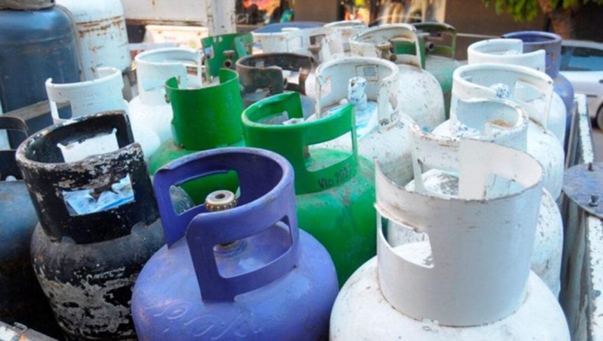 por-la-falta-de-gas-natural,-los-posadenos-destinan-de-$24000-a-$48.000-al-mes-en-la-recarga-de-garrafas
