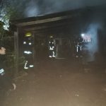 una-mujer-murio-en-el-incendio-de-su-casa-en-jardin-america-y-sospechan-que-fue-intencional:-su-pareja-permanece-demorado