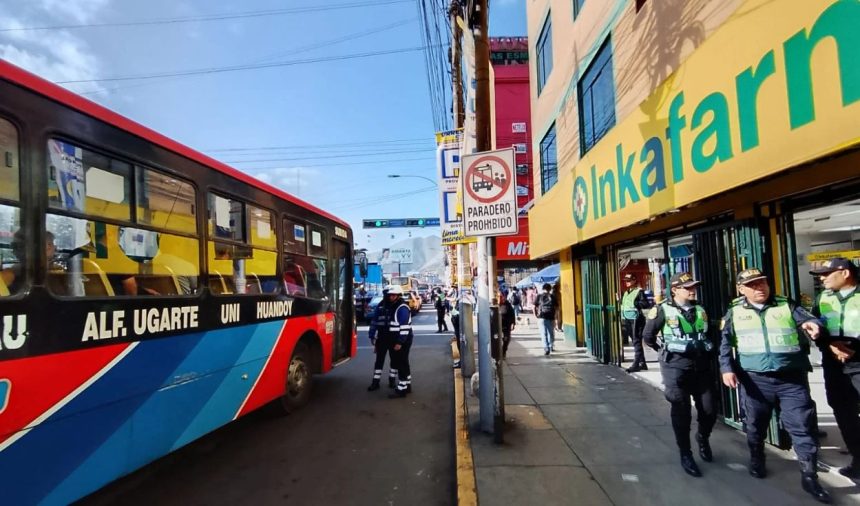 paro-de-transportistas-se-mantiene-para-el-25-de-agosto:-exigen-reunion-con-keiko-sobre-el-plan-escudo