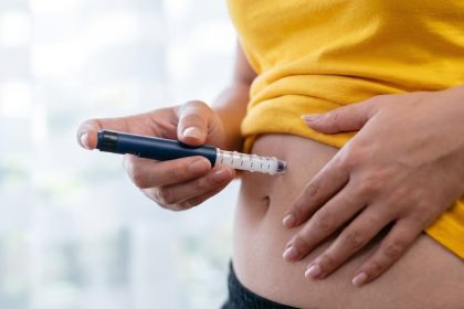 advierten-sobre-el-preocupante-aumento-en-el-uso-sin-control-de-peptidos:-“pagan-500-mil-pesos-por-inyecciones-para-bajar-apenas-3-kilos”