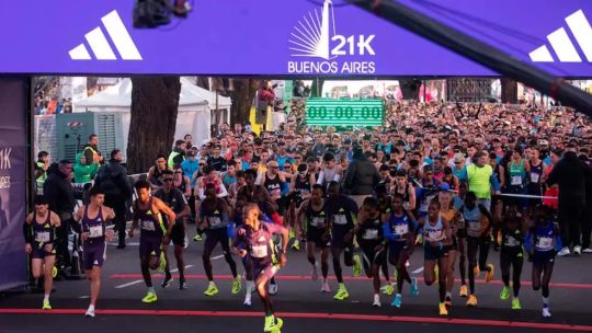 ethiopian-yomif-kejelcha-sets-world-half-marathon-record-in-buenos-aires