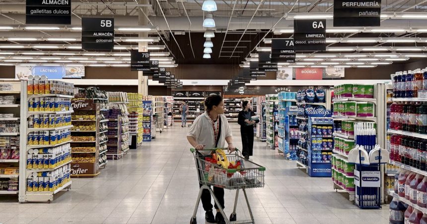 la-inflacion-de-agosto-se-desacelera-por-la-carne,-la-nafta-y-el-dolar