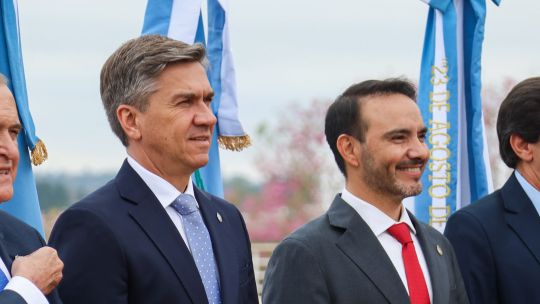 ranking-de-gobernadores:-valdes-resiste-en-el-top-ten-y-zdero-escala-al-puesto-15