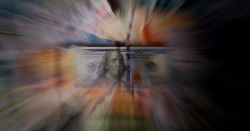 sube-el-dolar:-arranco-la-semana-por-encima-del-“techo”-de-$1.500-mientras-baja-el-riesgo-pais