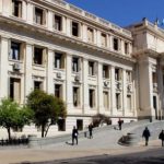 el-gobierno-analiza-bajar-los-aportes-a-la-caja-y-extenderlo-para-toda-la-administracion