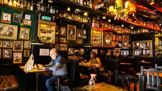 arranca-la-semana-de-los-bodegones-portenos-con-mas-de-100-locales-adheridos