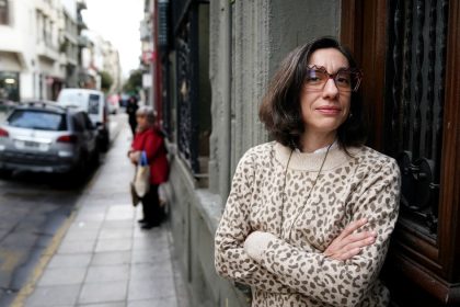 mariana-eva-perez:-“componer-a-constanza-tambien-era-una-manera-de-tocar-los-huesos-de-mis-padres”