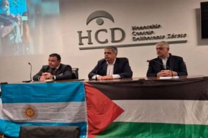 el-peronismo-de-zarate-organizo-un-acto-pro-palestina-y-recibio-fuertes-criticas-de-la-oposicion