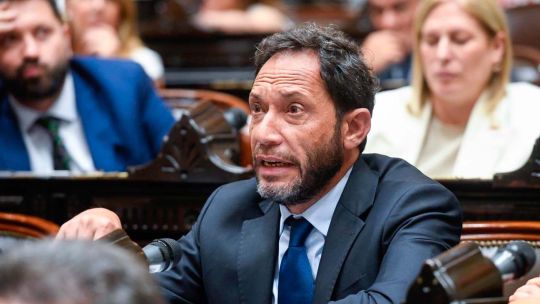 diputado-de-la-coalicion-civica-critico-al-gobierno:-“¿a-quien-le-entregan-los-datos-de-los-argentinos?”