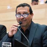 la-licencia-de-flores-tensiona-al-pj:-postergan-la-sesion-y-la-oposicion-redobla-la-presion
