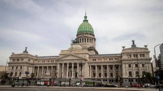 en-ronda-de-investigacion-se-explico-como-funciona-el-congreso-cuando-tiene-que-tratar-el-presupuesto-nacional