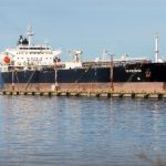 tierra-del-fuego-protesto-por-la-presencia-de-un-buque-petrolero-britanico-y-exigio-el-fin-de-la-intervencion-nacional-sobre-su-puerto