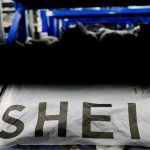 las-compras-en-amazon,-shein-y-temu-ya-casi-equiparan-a-todo-el-volumen-de-envios-de-2025-y-complican-a-la-industria-textil-local