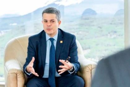 secretario-fueguino-de-malvinas:-“somos-una-provincia-invadida,-con-un-presidente-que-tiene-de-idola-a-thatcher-esto-no-iba-a-terminar-bien”