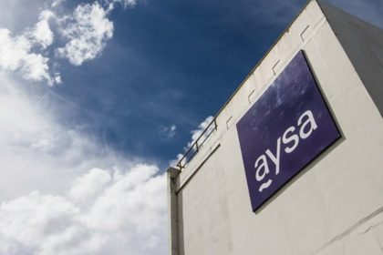el-gobierno-nacional-postergo-la-apertura-de-ofertas-para-privatizar-aysa