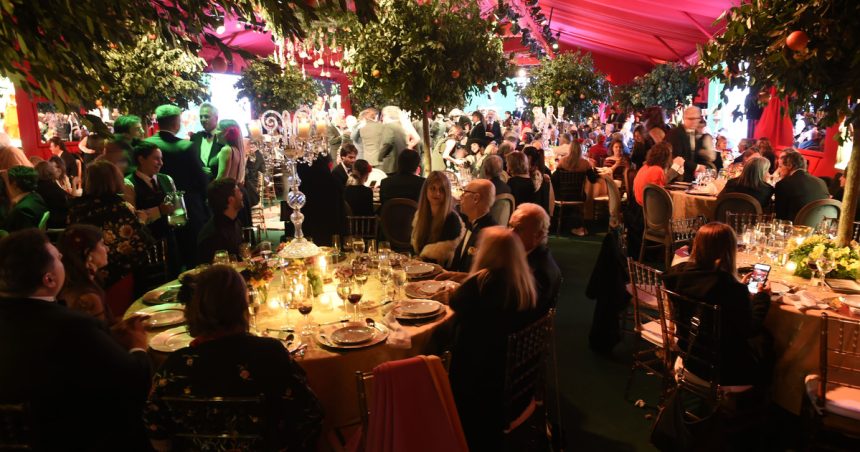 arte,-politica-y-glamour:-la-gala-del-museo-de-bellas-artes-reunio-a-440-invitados-y-recaudo-us$180-mil
