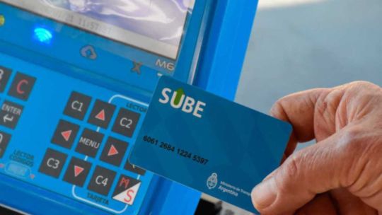 nuevo-aumento-del-transporte-publico-en-septiembre:-cuanto-costara-el-boleto-de-colectivo,-subte-y-tren