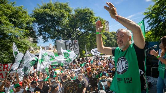 ate-rechazo-la-nueva-paritaria-estatal-y-prepara-medidas-de-fuerza-contra-una-oferta-por-debajo-de-la-inflacion