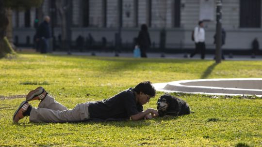 clima-en-caba-este-26-de-agosto:-sube-la-temperatura-y-cambia-el-tiempo-antes-de-las-lluvias
