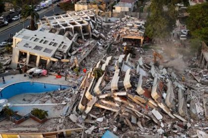 doble-terremoto-en-venezuela:-el-numero-de-muertos-ascendio-a-6509-y-se-reportaron-1.579-desaparecidos-en-la-guaira