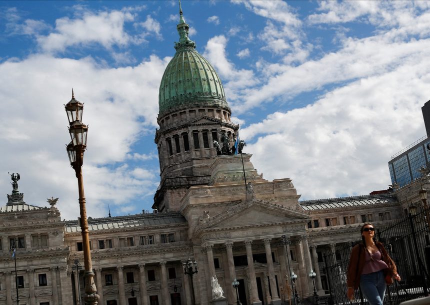 lla-seeks-to-approve-two-key-economic-bills-in-congress